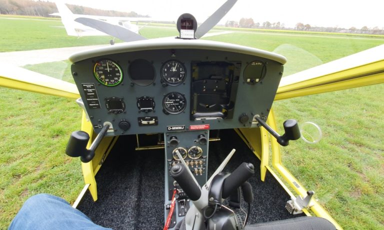Cockpit der A32