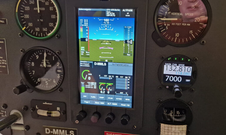 Schulungsflugzeug Aeroprakt A32 D-MMLS Detailansicht Cockpit